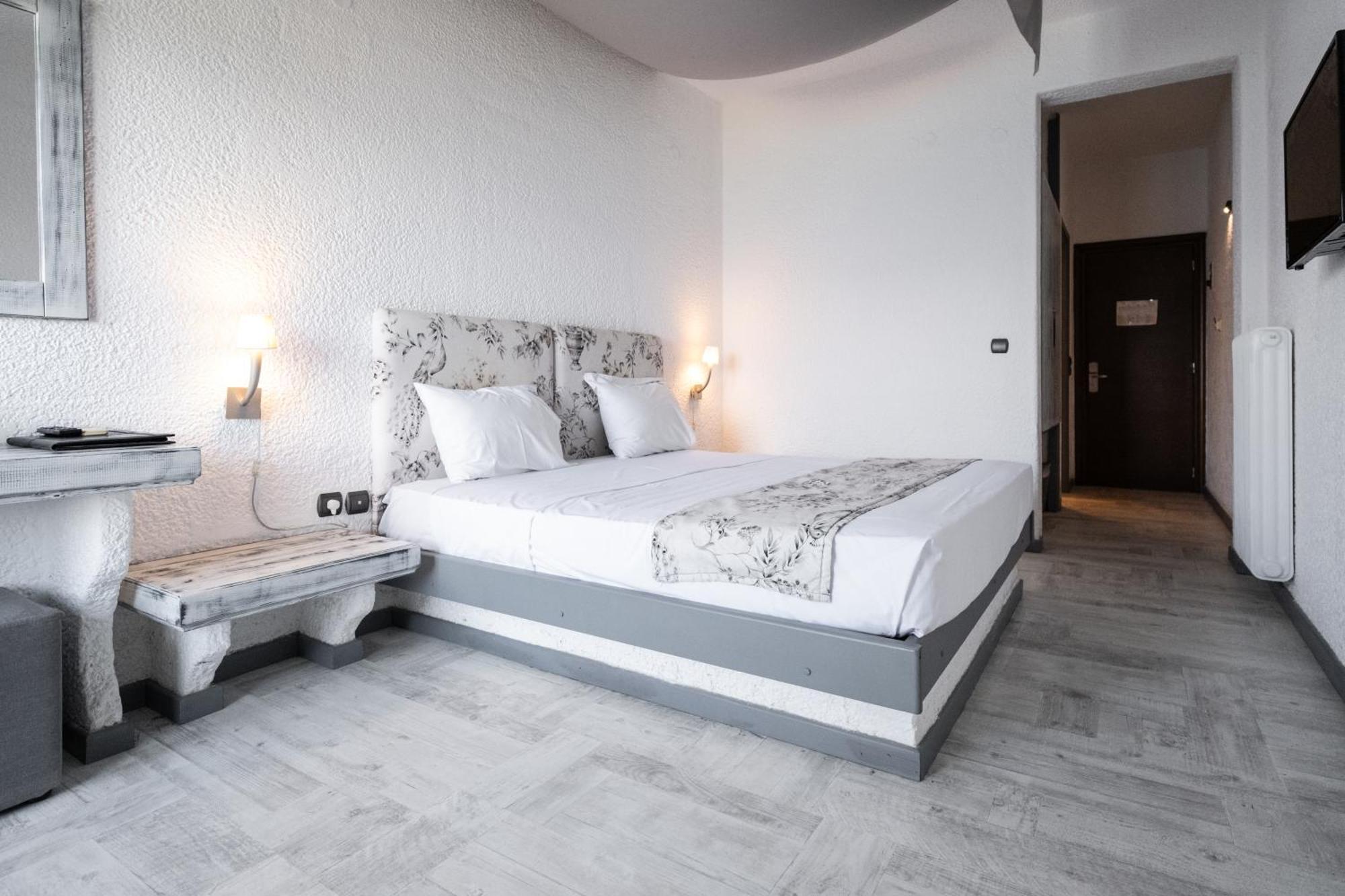 Hotel Long & 4*