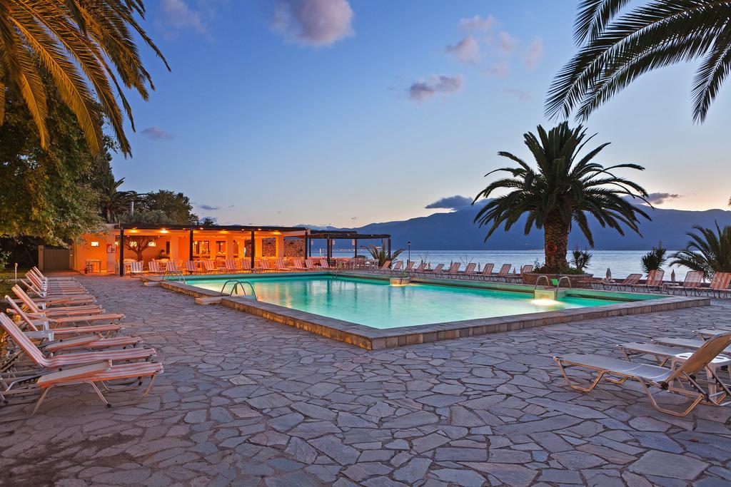 Long & Hotel 4*